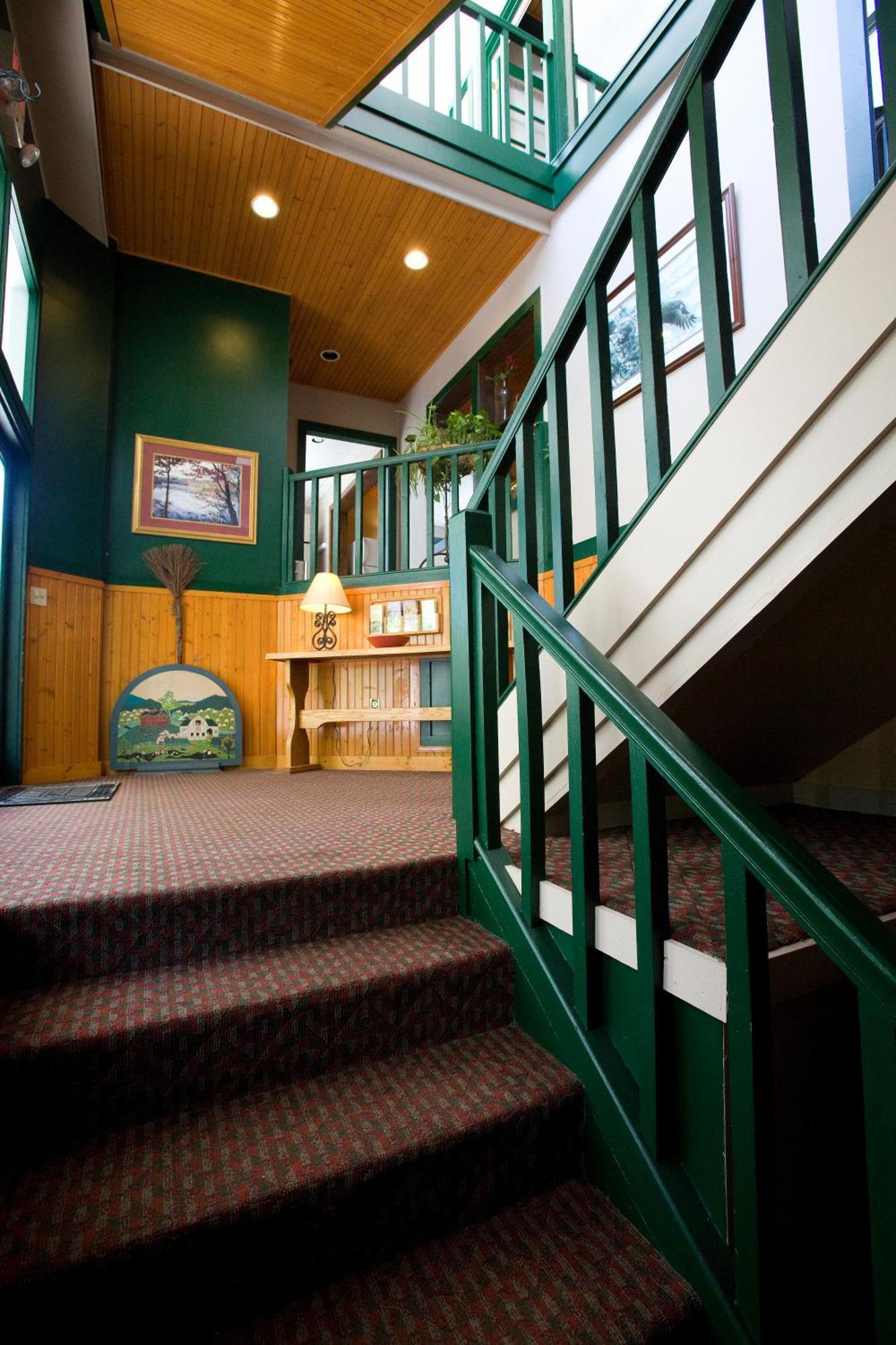 Highland Lake Inn & Resort - Flat Rock Exterior foto
